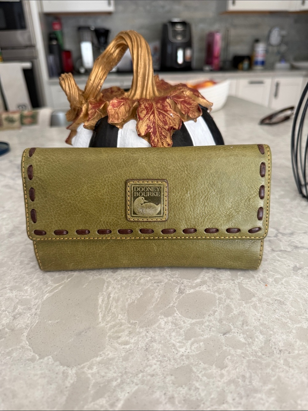 Dooney and Bourke Florentine Continental clutch wallet